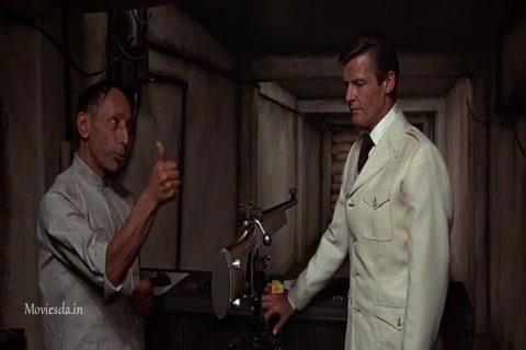 The Man With The Golden Gun (1974) Sample (640x360).mp4
